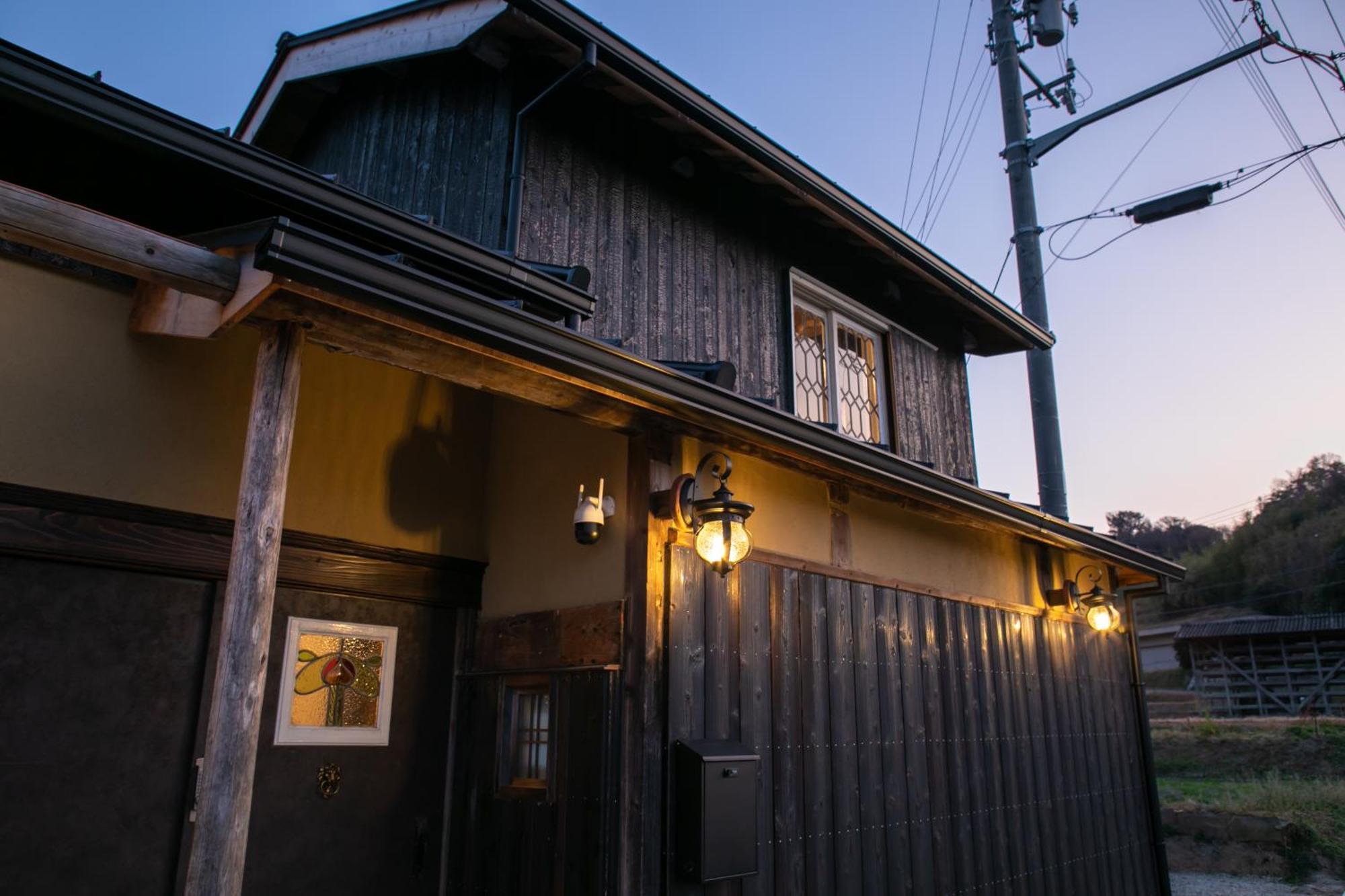 サウナとドッグラン付きのアンティーク古民家宿 Akiya Cornerstone Awaji Exterior photo