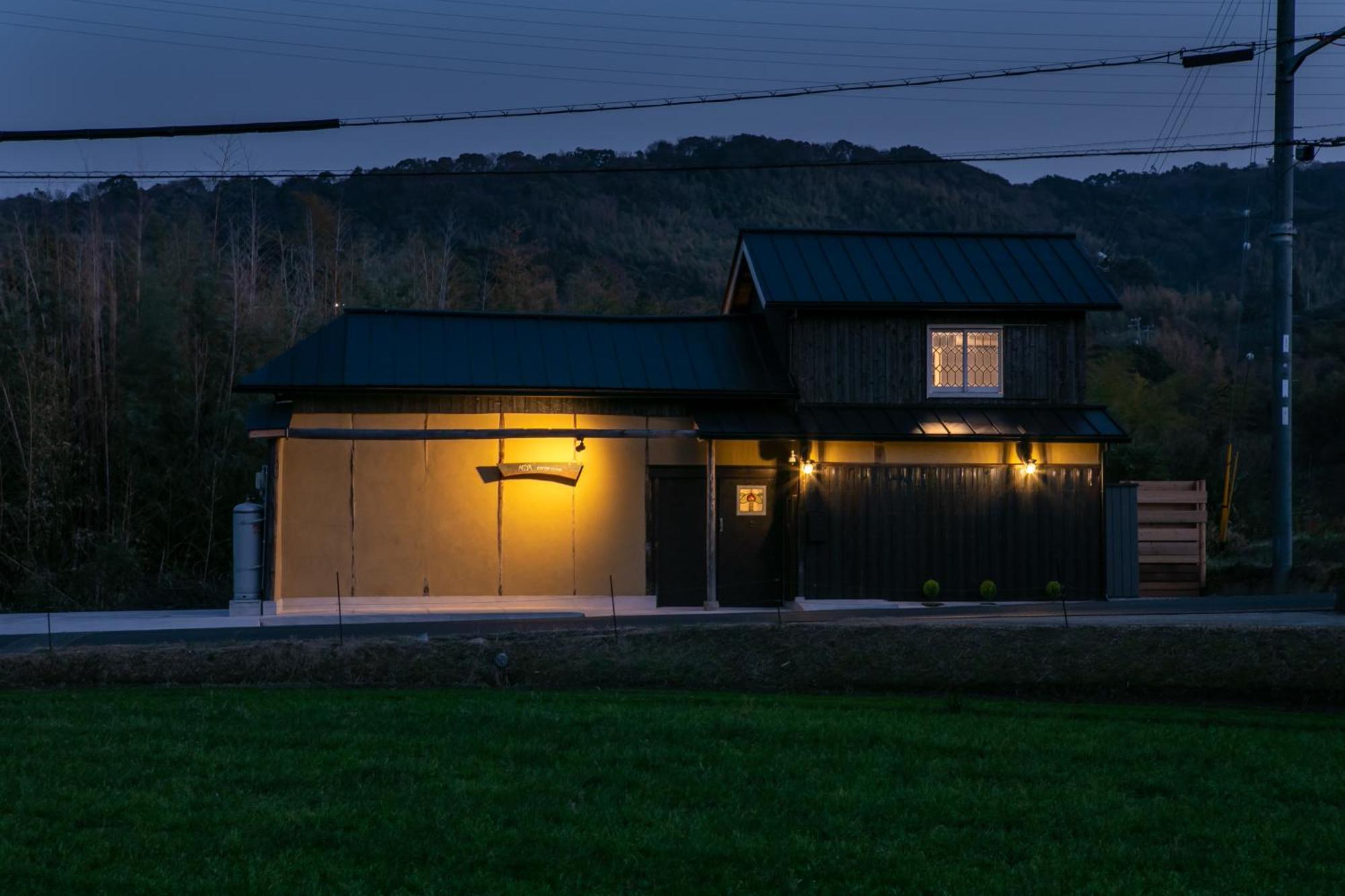 サウナとドッグラン付きのアンティーク古民家宿 Akiya Cornerstone Awaji Exterior photo